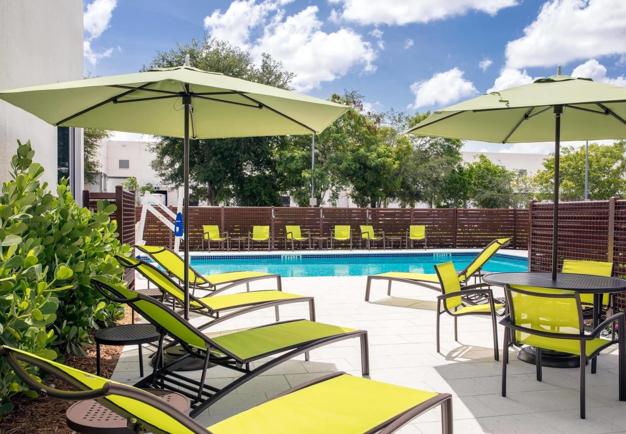 Springhill Suites By Marriott Miami Doral Zewnętrze zdjęcie